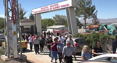 Malatya’da iki kız çocuğunun ölümüne neden olan traktör kazası davasında baba Basri Ayaz'a 12 yıl 15 gün hapis cezası