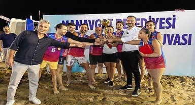 Manavgat Belediyesi Plaj Voleybolu Halk Turnuvası sona erdi