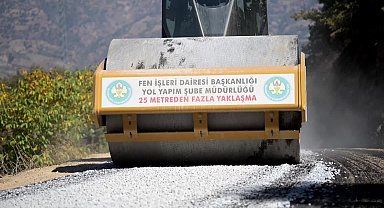 Manisa Büyükşehir Belediyesi, Alaşehir'de 40 yıllık yol sorununu çözdü