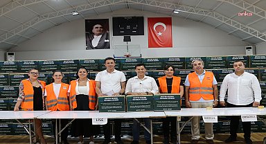 Marmaris Belediyesi’nden öğrencilere kırtasiye desteği