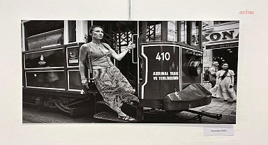Meksikalı fotoğrafçı Toño Labra’nın “Denizin Kıyıları” sergisi Ankara’da açıldı