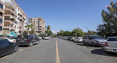 Mersin Büyükşehir Belediyesi, Abdi İpekçi Caddesi’nde asfalt yenileme çalışmalarını tamamladı