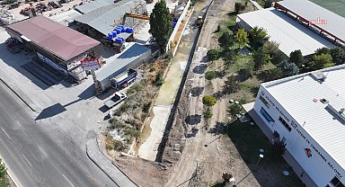 Mogan ve Eymir Gölleri'ni bağlayan kanalda temizlik ve iyileştirme çalışması
