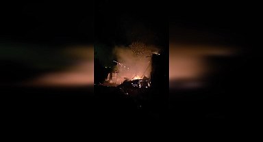 Mudurnu’nun Tarihi Keyvanlar Konağı alevlere teslim oldu