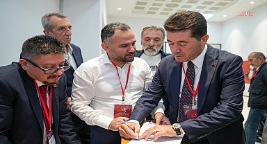 Ortahisar Belediye Başkanı Kaya, CHP İlçe Kongresi'ne katıldı 