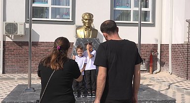 Osmangazi Belediye Başkanı Aydın'dan öğrencilere ilk ders sürprizi