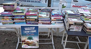Osmangazi’de kitap bağışları fidana dönüşüyor