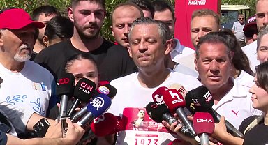 Özgür Özel, CHP 102. Yıl Koşusu'na katıldı: 