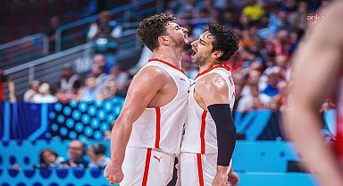 Polonya'yı 91 - 77 yenen A Milli Basketbol Takımı, yarı finale yükseldi