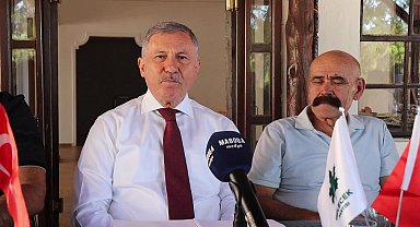 Selçuk Özdağ: “Türkiye'de ipe un seren bir iktidar ve o iktidardan da medet umanlar var”