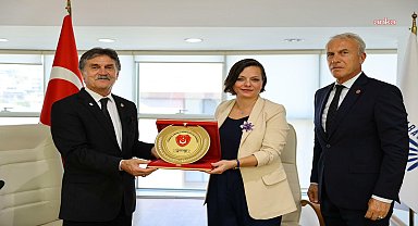 TEMAD’dan Başkan Helil Kınay’a Onursal Üyelik Beratı