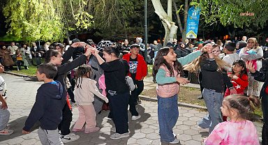 Tepebaşı Belediyesi’nin mahalle şenlikleri devam ediyor