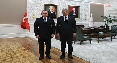 Türk Eczacıları Birliği Başkanı Üney'den Sağlık Bakanı Memişoğlu'na ziyaret