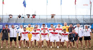 Türkiye A Milli Plaj Futbolu Milli Takımı, Gürcistan'ı 4-1 mağlup etti