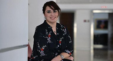 Uğur Mumcu'nun kızı Özge Mumcu'dan Mehmet Ağar'ın ifadesine tepki: Avucunuza aldığınızda kayıp giden, geriye köpüğünden başka bir şey bırakmayan sözler