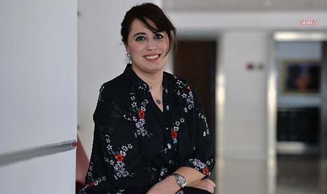 Uğur Mumcu'nun kızı Özge Mumcu'dan Mehmet Ağar'ın ifadesine tepki: Avucunuza aldığınızda kayıp giden, geriye köpüğünden başka bir şey bırakmayan sözler