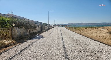 Urla’da okullar temizlendi, yollar onarılıyor, yeşil alanlar düzenleniyor