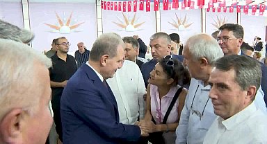 Vahap Seçer, CHP Anamur İlçe Kongresi’nde partililere seslendi: “İnadına daha fazla çalışacağız, anlatacağız ve halka gideceğiz”