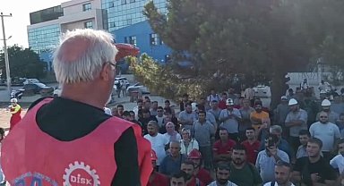 Yalova'da Sefine Tersanesi’nde çalışan yaklaşık 200'e yakın kadrolu işçi iş bıraktı