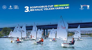 Yelkenliler Haliç’te suya iniyor
