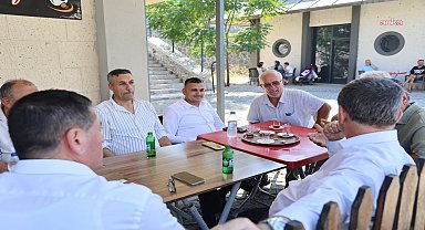 Yunusemre Belediye Başkanı Balaban, Akgedik TOKİ’de vatandaşları dinledi