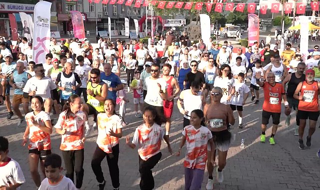 17. Uluslararası Tarsus Yarı Maratonu koşuldu