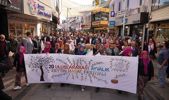 20’nci Ayvalık Uluslararası Zeytin Hasat ve Turizm Festivali, başladı