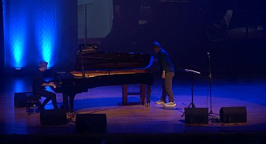 63. Uluslararası Bursa Festivali, edebiyat ve müziği aynı sahnede buluşturdu