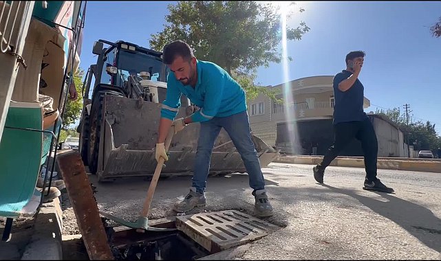 Adıyaman Belediyesi, yağış sezonu öncesi temizlik çalışmalarına hız verdi
