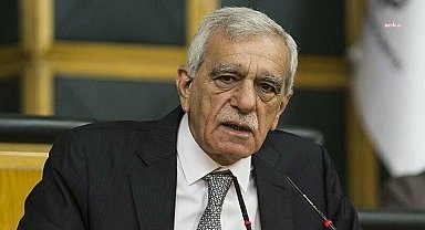 Ahmet Türk, Mardin Büyükşehir Belediyesi'ne kayyum atanmasına gerekçe olarak gösterilen davadan beraat etti