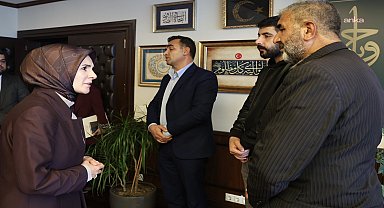 Aile ve Sosyal Hizmetler Bakanı Göktaş, Rojin Kabaiş’ın babası ile görüştü: Süreci hassasiyetle takip ediyoruz