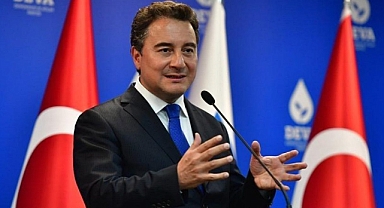 Ali Babacan: Küçük bir menfaat şebekesi zenginleşti, halk yoksullaştı