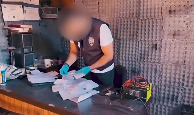 Ali Yerlikaya: “‘Change Araç’ şebekelerine yönelik düzenlenen operasyonlarda 10 şahıs tutuklandı”