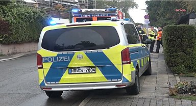 Almanya’da yeni seçilen Herdecke Belediye Başkanı Stalzer, bıçaklı saldırıda yaralandı