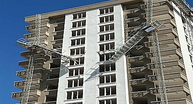 Ankara'da ikiye ayrılan yük asansöründen düşen 2 işçi hayatını kaybetti