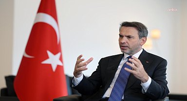 Bakan Bayraktar'dan Eskişehir Büyükşehir Belediyesi'ne nadir toprak elementleri tepkisi: Yürütmeyi durdurma davası açtılar