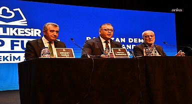 Balıkesir Kitap Fuarı’nda medya, siyaset ve edebiyat rüzgarı esti