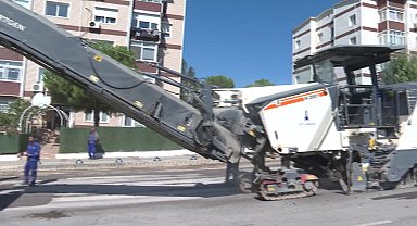 Başkan Tugay Buca’da asfalt yatırımlarını inceledi