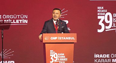 CHP 39. Olağan İstanbul İl Kongresi... Özgür Çelik: “Er meydanı burası. Varsa cesaretiniz aday olun, yarışalım. Gaz sıkıp insanları yaralamakla CHP’li olunmaz”