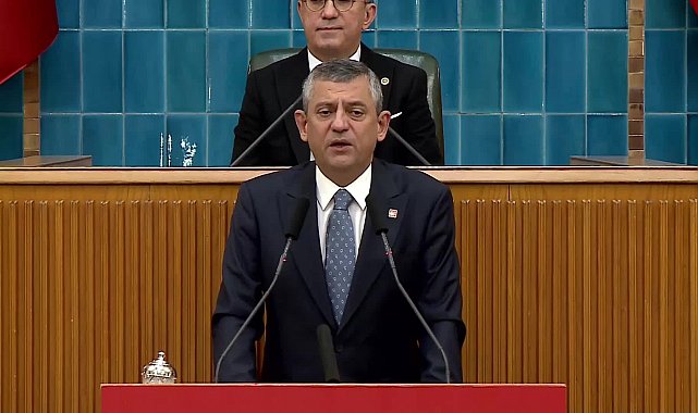 CHP Grup Toplantısı... Özgür Özel: CHP verdiği mücadeleyle kendisini koruyor değildir. Koruduğumuz bu ülkeye getirdiğimiz demokrasidir