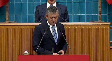 CHP Grup Toplantısı... Özgür Özel: 