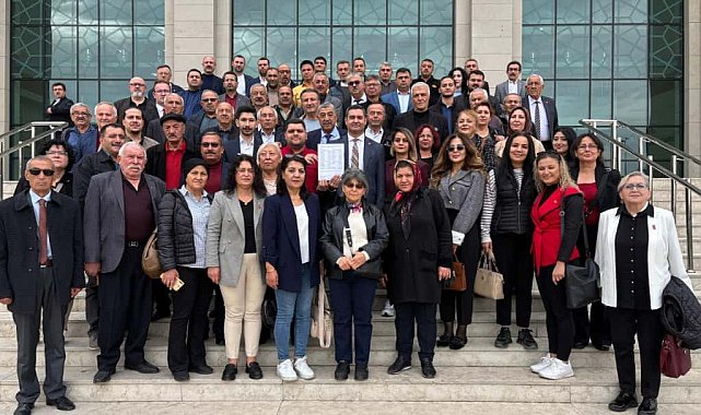 CHP Kırıkkale İl Başkanı Onur Yüksel Bozdağ mazbatasını aldı