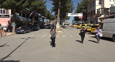 CHP’li Başkan Cömertoğlu, reyhan ekonomisini büyütüyor… Arapgir’in mor reyhanı 25 farklı ürüne dönüştü