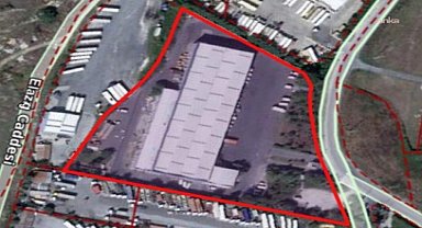 CHP'li Emir, Özgür Özel'in Arnavutköy Belediyesi'ne yönelik iddiaların fotoğraflarını paylaştı