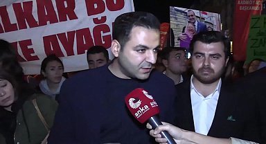 CHP'li gençlerden İmamoğlu'nun tutukluluğunun 200'üncü gününde yürüyüş... Cem Aydın: ''İddianameler hazırlansın, başkanlarımız serbest bırakılsın ve tutuksuz yargılansın''