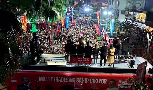CHP'nin Arnavutköy mitingi... Özgür Özel, Arnavutköy Belediyesi'nin odağındaki usulsüzlük iddialarını dile getirdi, soruşturma çağrısında bulundu