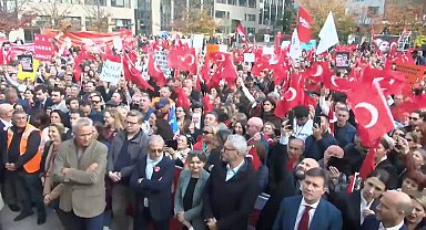 CHP'nin Brüksel mitingi... Özgür Özel: 