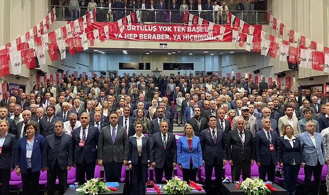CHP Trabzon İl Başkanlığı'na yeniden Mustafa Bak seçildi