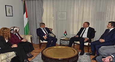 Davutoğlu: ”Filistin’in dünyanın her yerinde, başkenti Kudüs olan tam egemen bir devlet olarak tanınacağı günler yakındır”