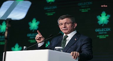 Davutoğlu, İngiltere'de konferans ve toplantılara katılacak